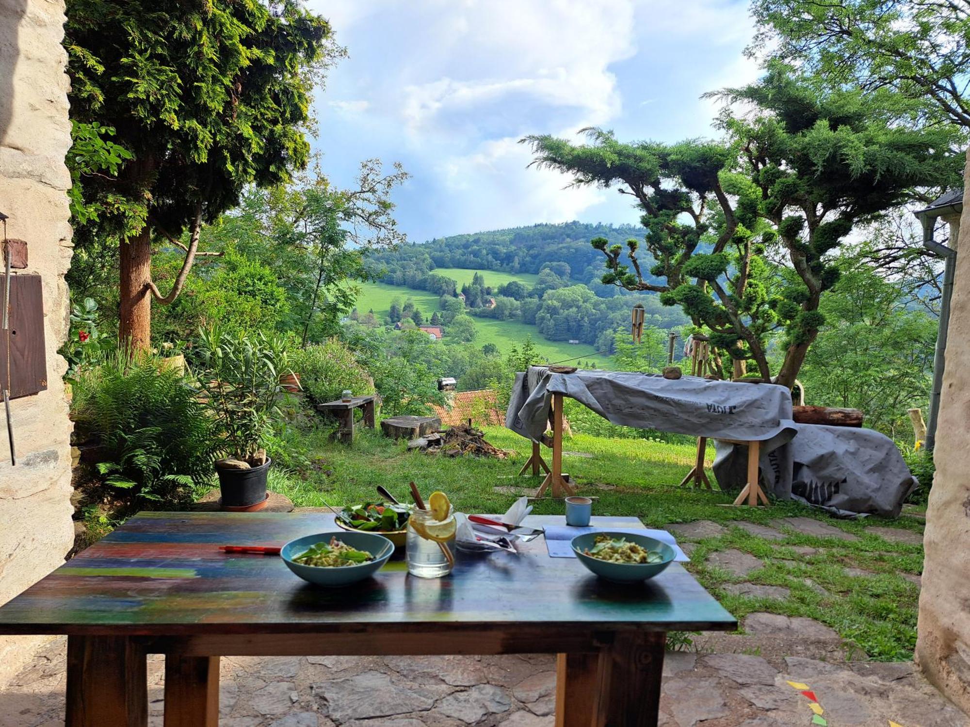 Radja Hobit Penzion Malecov Bagian luar foto