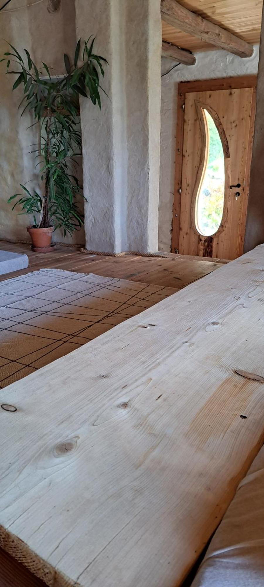 Radja Hobit Penzion Malecov Bagian luar foto